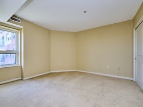 175 Cottage St 504, Chelsea MA 02150