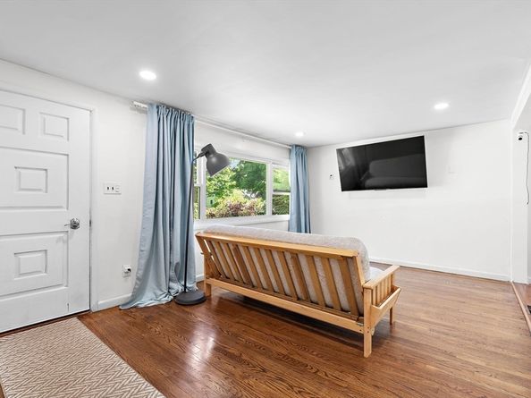 75 Proctor Road, Chelmsford MA 01824