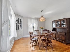 9 Oaklandvale Ave, Saugus MA 01906