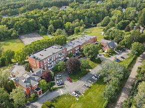 100 Parks St 35, Duxbury MA 02332