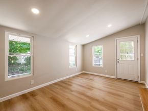 181 E Main St, Westborough MA 01581