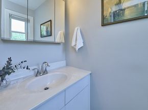 31 Angela Lane 31, Watertown MA 02472