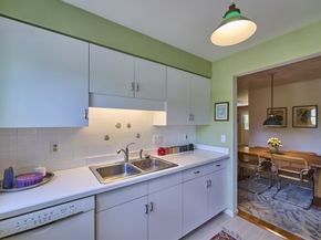 31 Angela Lane 31, Watertown MA 02472