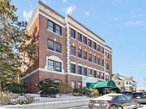 8 Chiswick Rd 31, Boston MA 02135