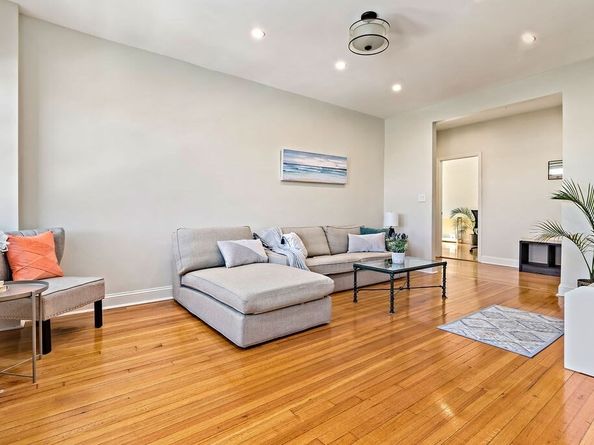8 Chiswick Rd 31, Boston MA 02135