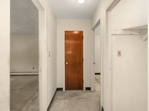141 Willard St 8, Quincy MA 02169