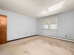 141 Willard St 8, Quincy MA 02169