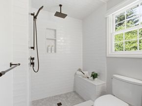 11 Thornton Dr, Burlington MA 01803