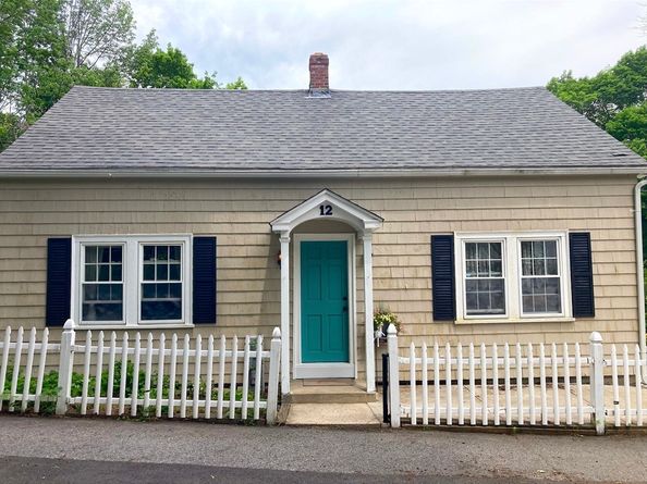 12 Denny Pl, Leicester MA 01542