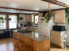 12 Denny Pl, Leicester MA 01542