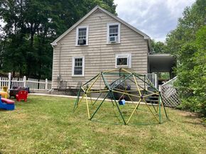 12 Denny Pl, Leicester MA 01542