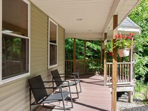 1132 Doe Valley Rd, Athol MA 01331