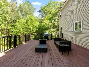 1132 Doe Valley Rd, Athol MA 01331