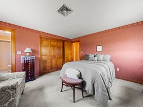 111 Hamilton St, Saugus MA 01906