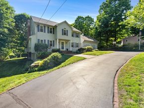 61 Beach St, Millbury MA 01527