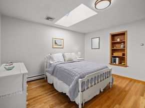 61 Beach St, Millbury MA 01527