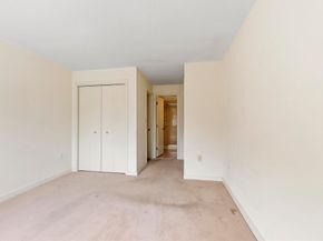 321 Place Ln 321, Woburn MA 01801