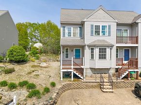 10 Riverview Way A, Gloucester MA 01930