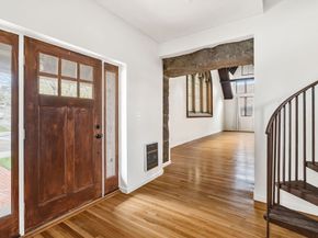 157 Beale Street 1, Quincy MA 02170