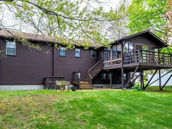 33 Monroe St, Shrewsbury MA 01545