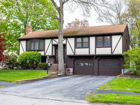 33 Monroe St, Shrewsbury MA 01545