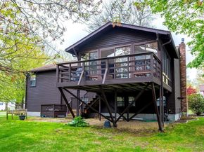 33 Monroe St, Shrewsbury MA 01545