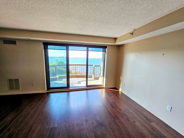 3 Seal Harbor Rd 632, Winthrop MA 02152