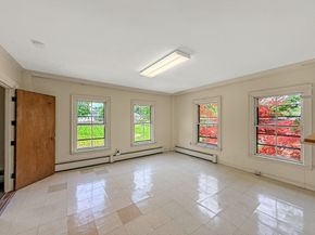 1003 Main St, Leicester MA 01524