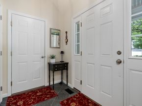 3 Flint Pond Dr 3, Grafton MA 01536