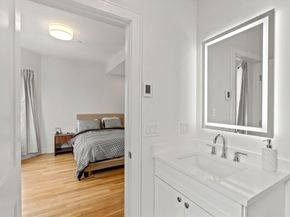 298 Maverick St 3, Boston MA 02128
