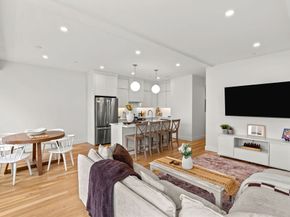 298 Maverick St 3, Boston MA 02128