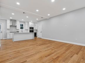 72 Westboro Rd, Grafton MA 01536