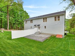 72 Westboro Rd, Grafton MA 01536
