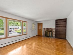 12 Abbott Lane, Chelmsford MA 01824
