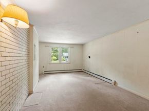 12 Abbott Lane, Chelmsford MA 01824