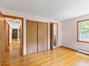 12 Abbott Lane, Chelmsford MA 01824