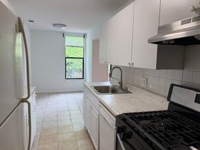 18 Shrewsbury Green Dr K, Shrewsbury MA 01545