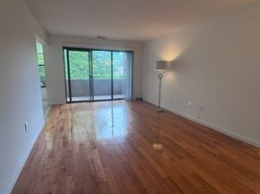 18 Shrewsbury Green Dr K, Shrewsbury MA 01545