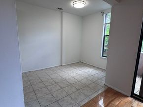 18 Shrewsbury Green Dr K, Shrewsbury MA 01545