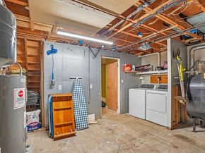 20 Douglas Dr 20, East Bridgewater MA 02333