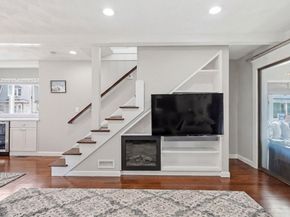 27 Billows St, Winthrop MA 02152