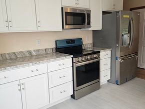14 Pinewood Lane, Worcester MA 01609