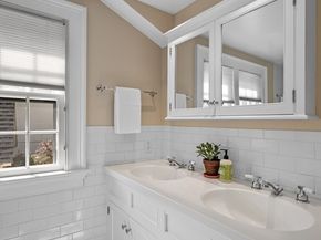 27 Waldron Street, Marblehead MA 01945