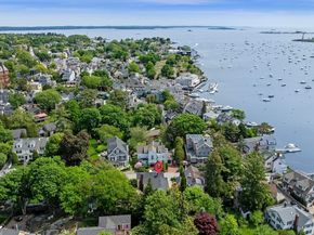 27 Waldron Street, Marblehead MA 01945