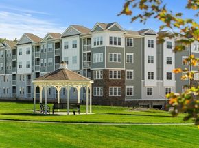 320 Martins Landing 2501, North Reading MA 01864
