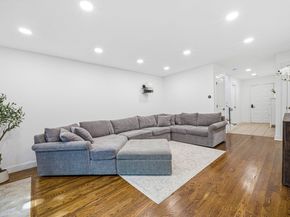 153 Greenbrook Dr 153, Stoughton MA 02072
