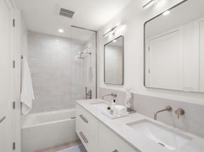 21 White Oak Rd, Newton MA 02468