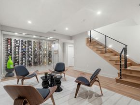 21 White Oak Rd, Newton MA 02468