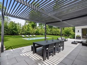 21 White Oak Rd, Newton MA 02468