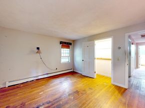 85 Fox Hill Dr, Bridgewater MA 02324